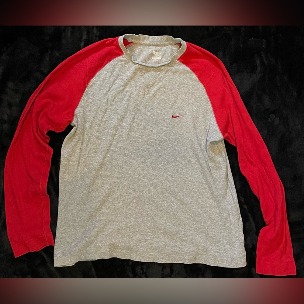 Vintage Nike The Athletic Dept. Gray & Red Long Sleeve Waffle Shirt Size Large